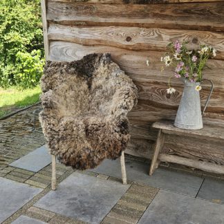 Vacht beige/ bruin 'Pip'
