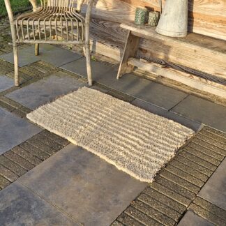 Geweven wollen kleed wit